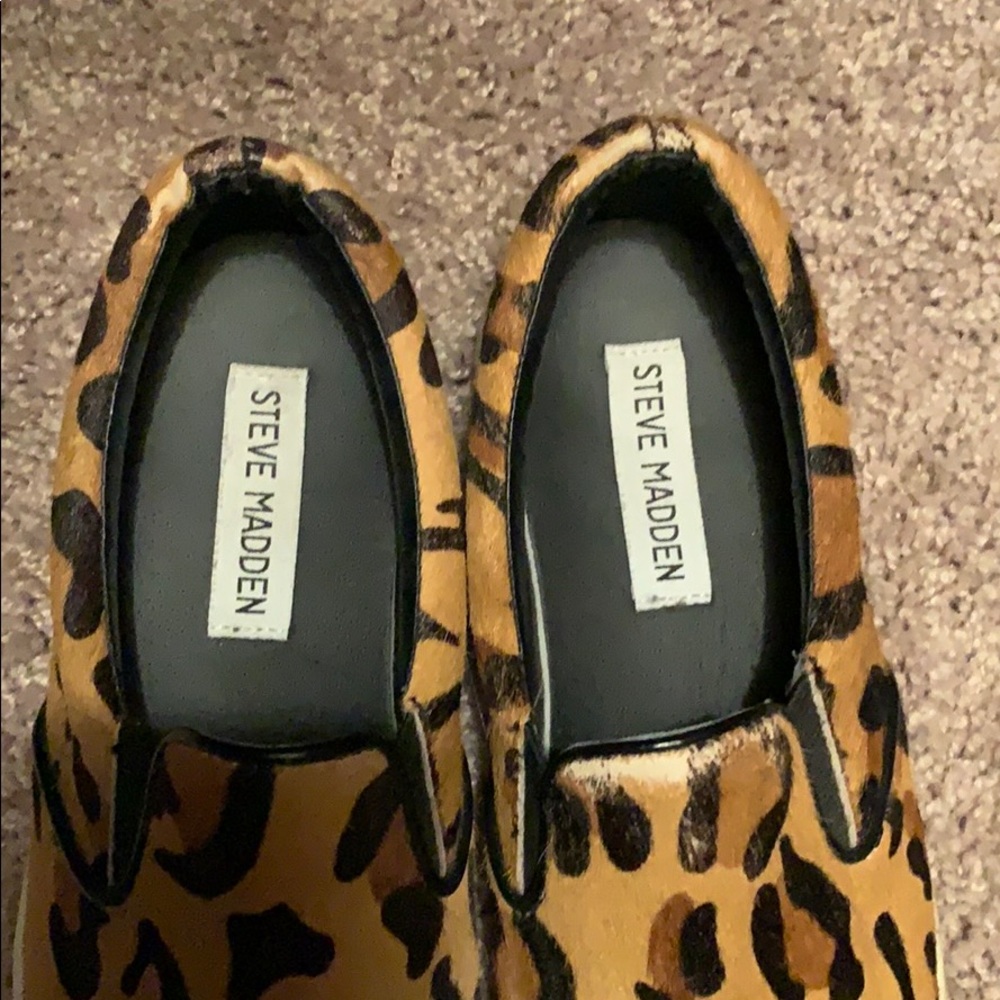 Steve Madden Leopard Print Slides - image 4